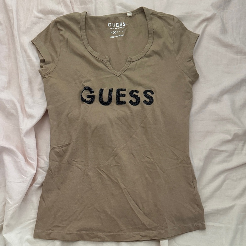 GUESS Women's Beige Short Sleeve Tee